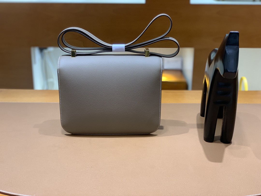 Hermès（爱马仕）Constance 康斯坦斯 Epsom 大象灰 金扣 23cm