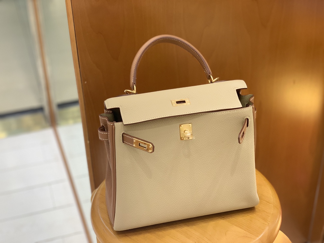 Hermès（爱马仕）Kelly 凯莉包 Togo 风衣灰 拼 金棕色 金扣 25cm