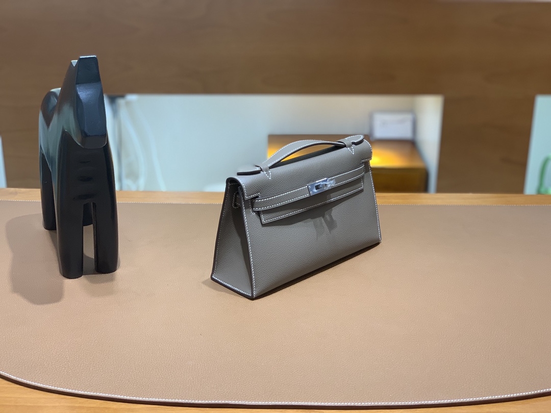 Hermès（爱马仕）Kelly Pochette 迷你凯莉 epsom 大象灰 银扣 22cm