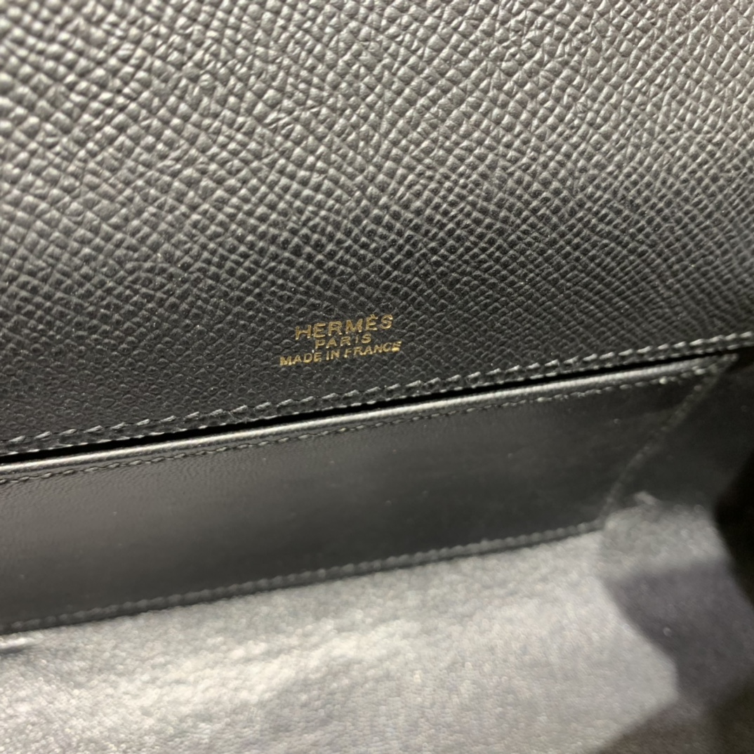 Hermès（爱马仕）Kelly Pochette 迷你凯莉 epsom 黑色 金扣 22cm