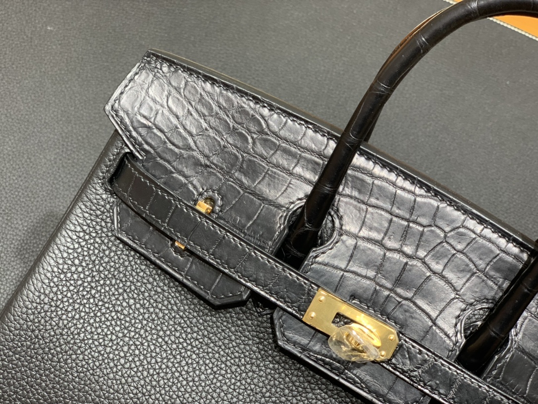 Hermès（爱马仕）Birkin Touch 黑色 Togo 拼 鳄鱼 金扣 25cm