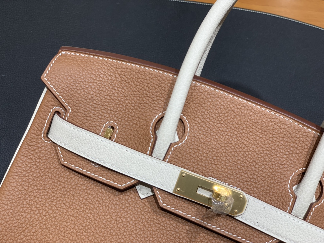 Hermès（爱马仕）Birkin 铂金包 Togo 金棕色 拼 奶昔白 金扣 30cm