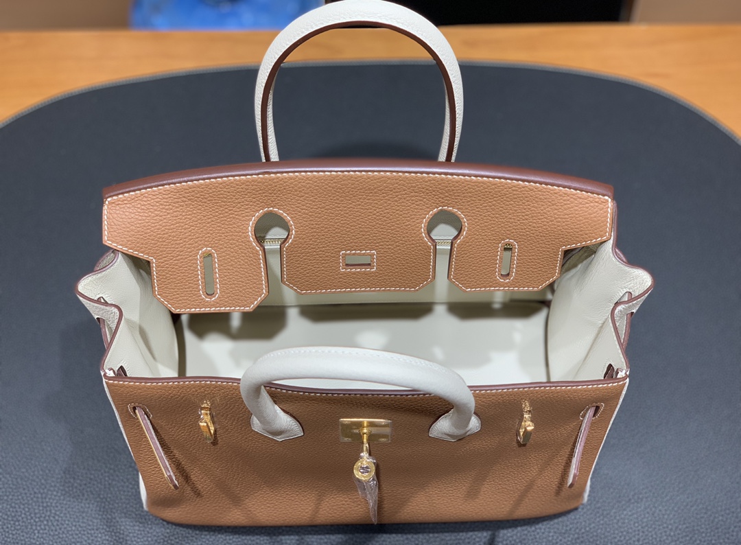 Hermès（爱马仕）Birkin 铂金包 Togo 金棕色 拼 奶昔白 金扣 30cm