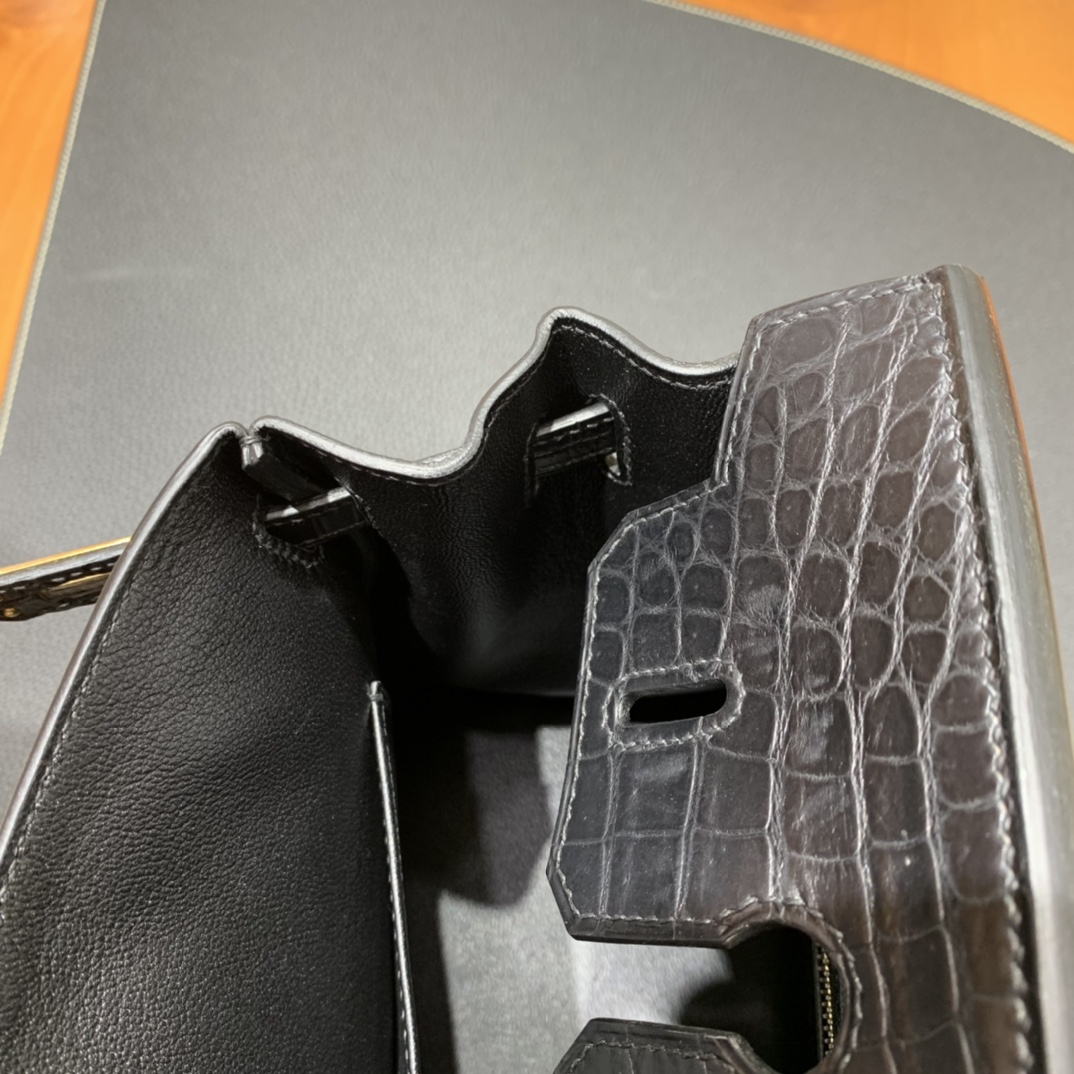Hermès（爱马仕）Birkin Touch 黑色 Togo 拼 鳄鱼 金扣 25cm