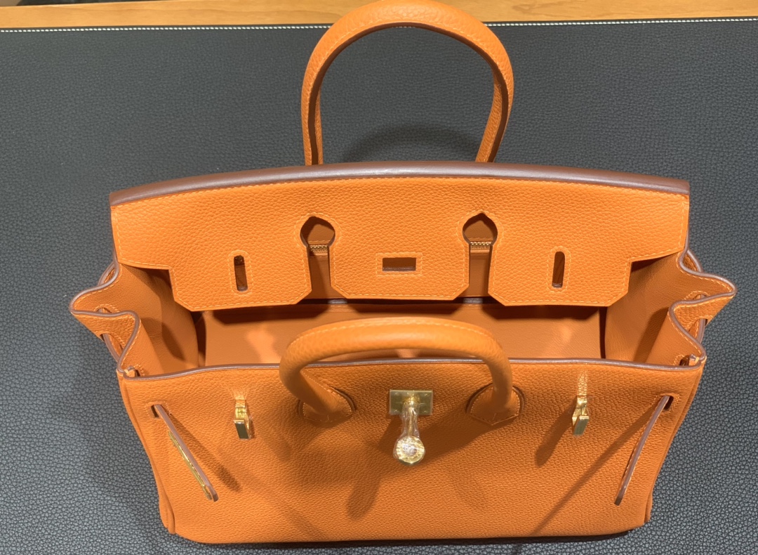 Hermès（爱马仕）Birkin 铂金包 Togo 橙色 金扣 25cm