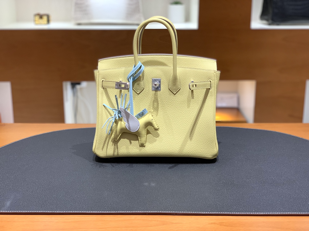 Hermès（爱马仕）Birkin 铂金包 Togo 1Z 小鸡黄 银扣 25cm