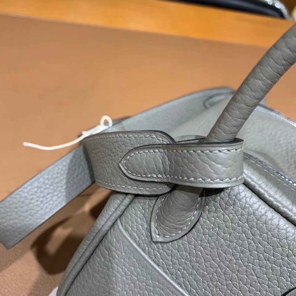 Hermès（爱马仕）mini lindy 迷你琳迪 TC 锡器灰 银扣 19cm