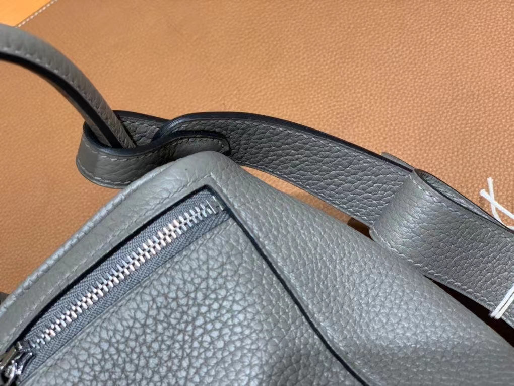 Hermès（爱马仕）mini lindy 迷你琳迪 TC 锡器灰 银扣 19cm