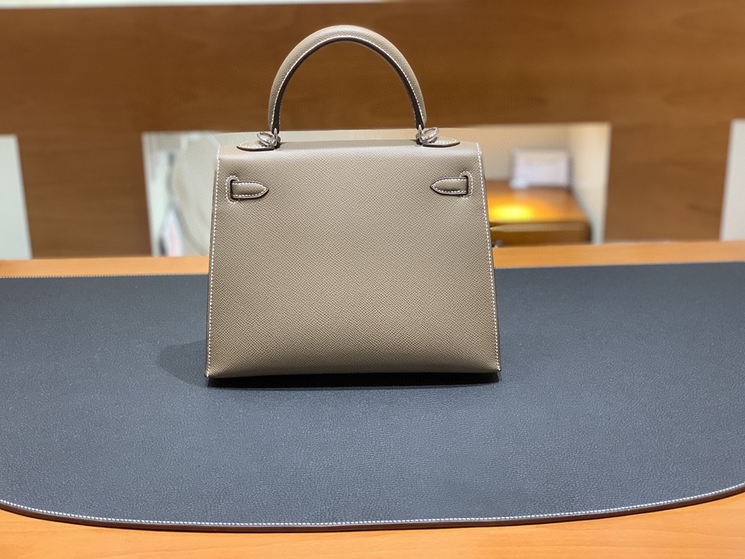 Hermès（爱马仕）Kelly 凯莉包 Epsom 大象灰 银扣 25cm