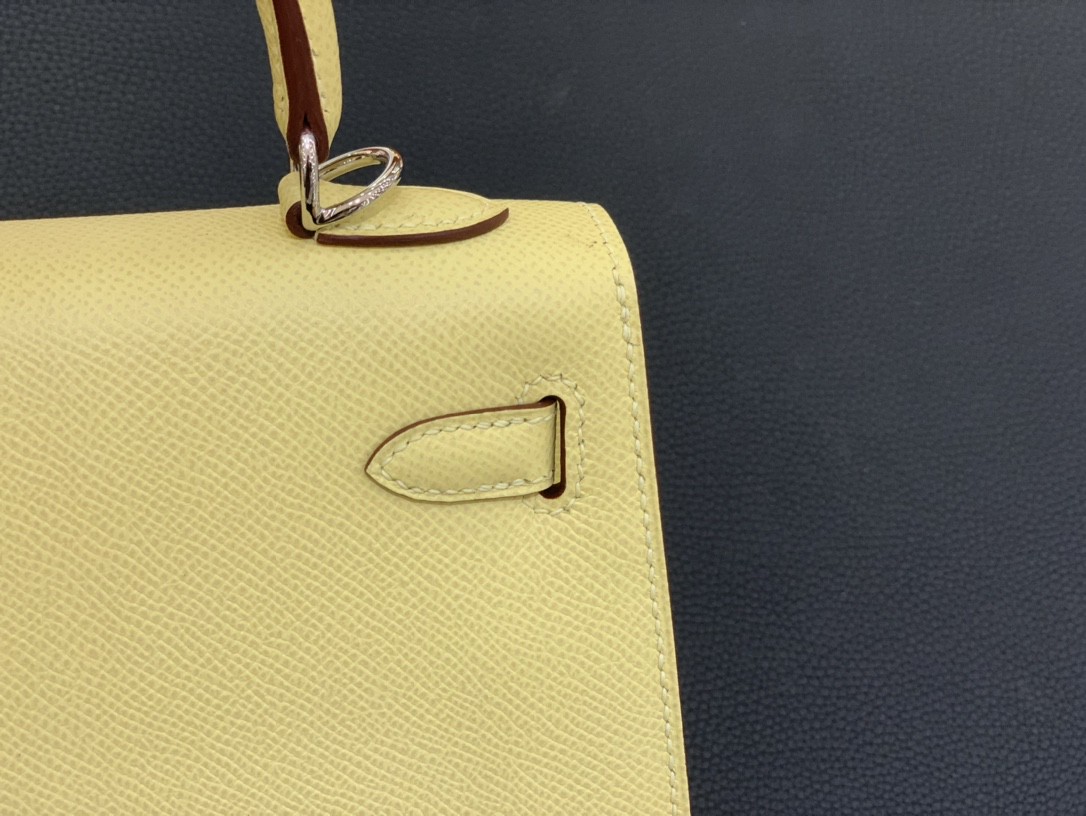 Hermès（爱马仕）Kelly 凯莉包 Epsom 1Z 小鸡黄 银扣 25cm
