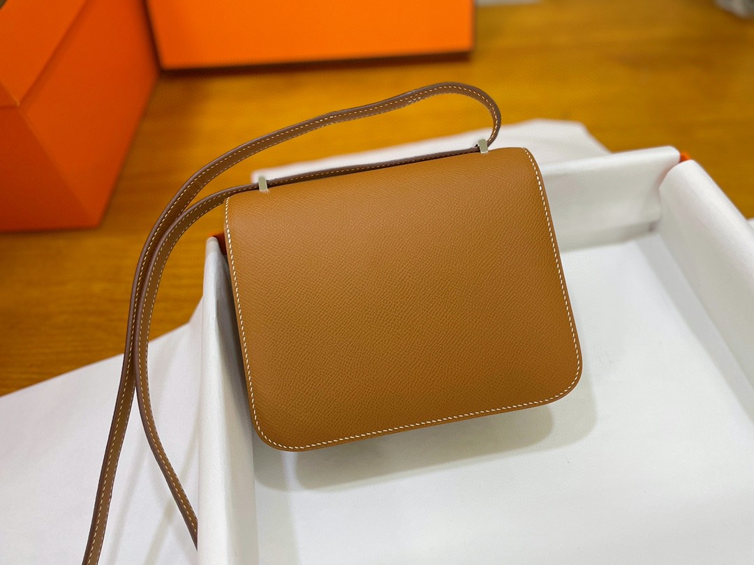 Hermès（爱马仕）Constance 康康 epsom 金棕色 银扣 19cm