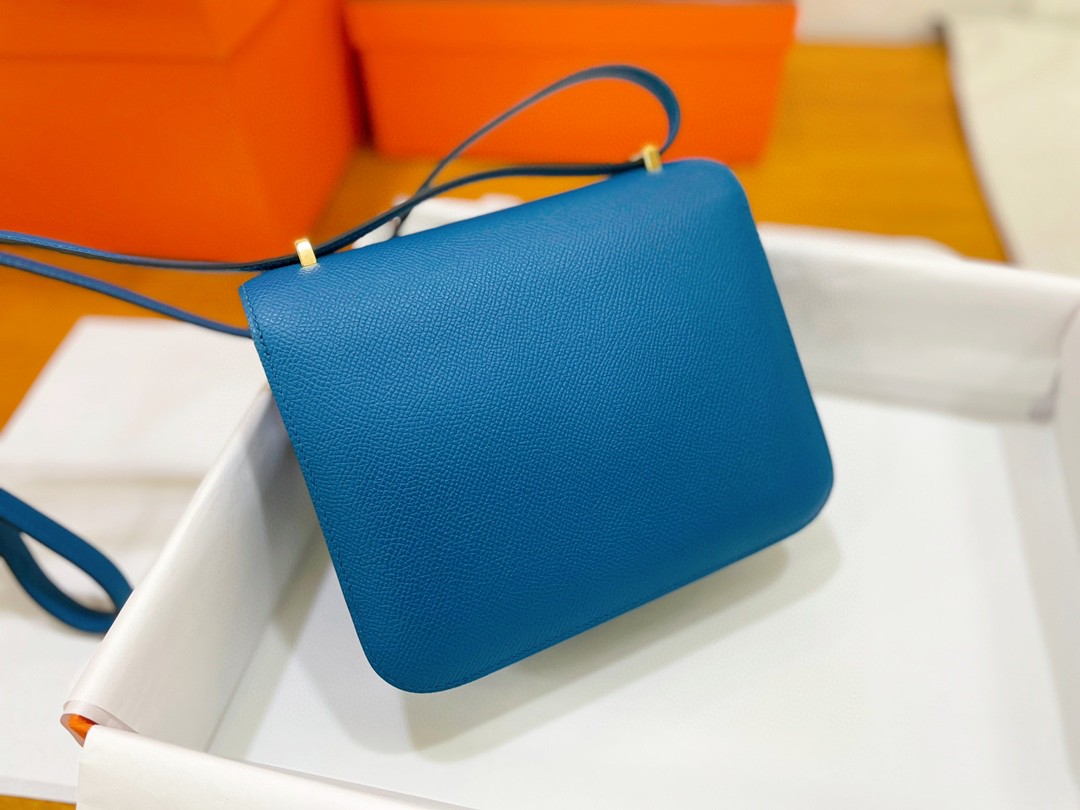 Hermès（爱马仕）Constance 康康 epsom 伊兹密尔蓝 金扣 19cm