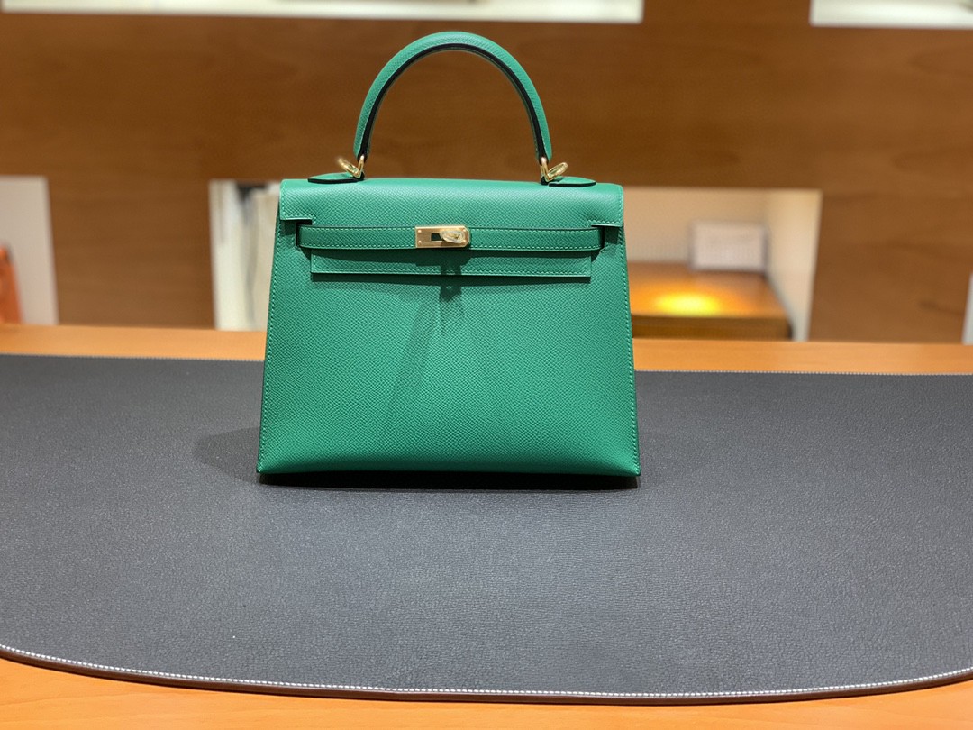 Hermès（爱马仕）Kelly 凯莉包 Epsom U4 丝绒绿 金扣 25cm