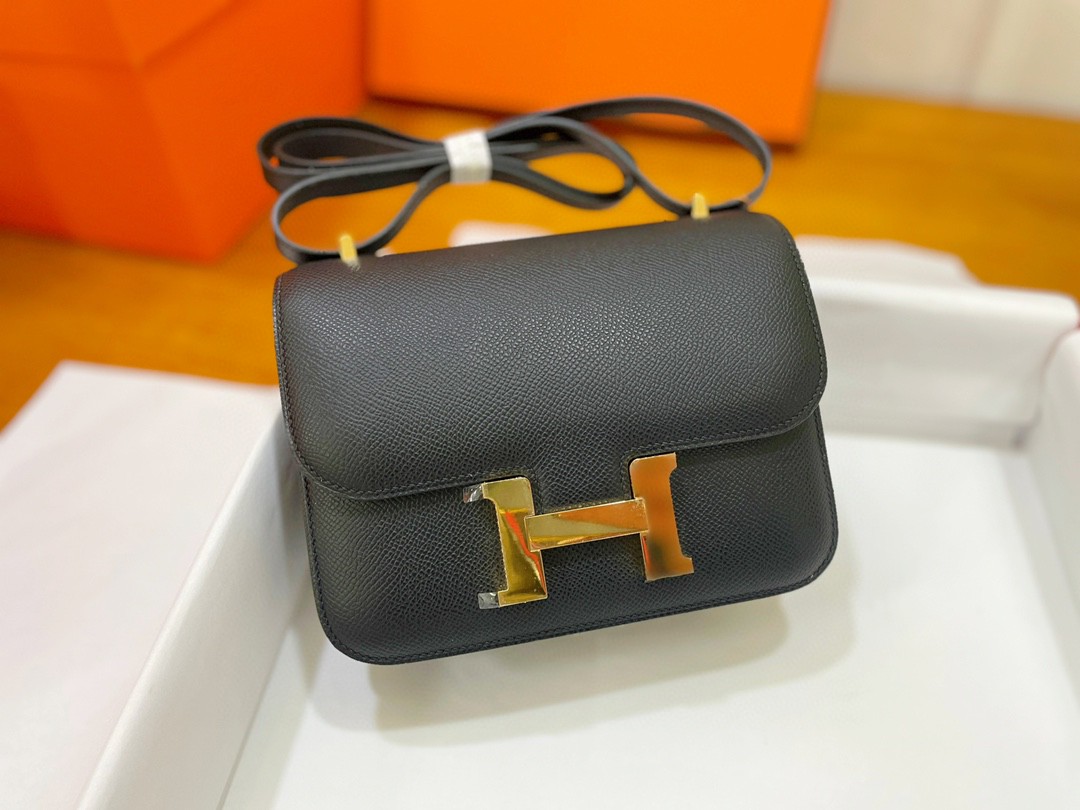 Hermès（爱马仕）Constance 康康 epsom 黑色 金扣 19cm