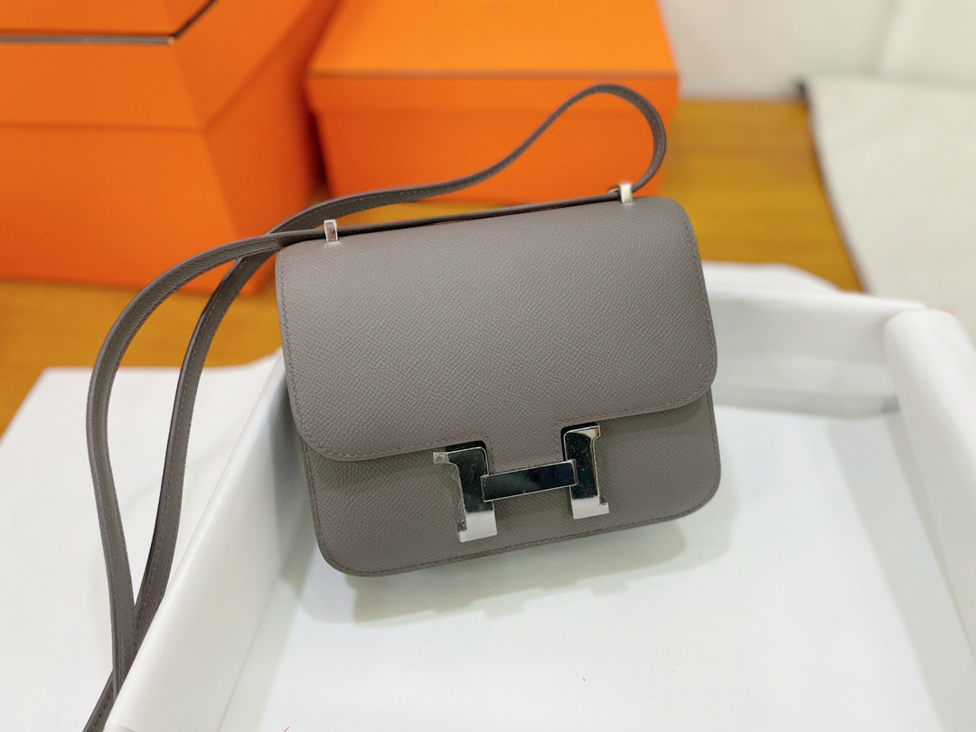 Hermès（爱马仕）Constance 康康 epsom 锡器灰 银扣 19cm