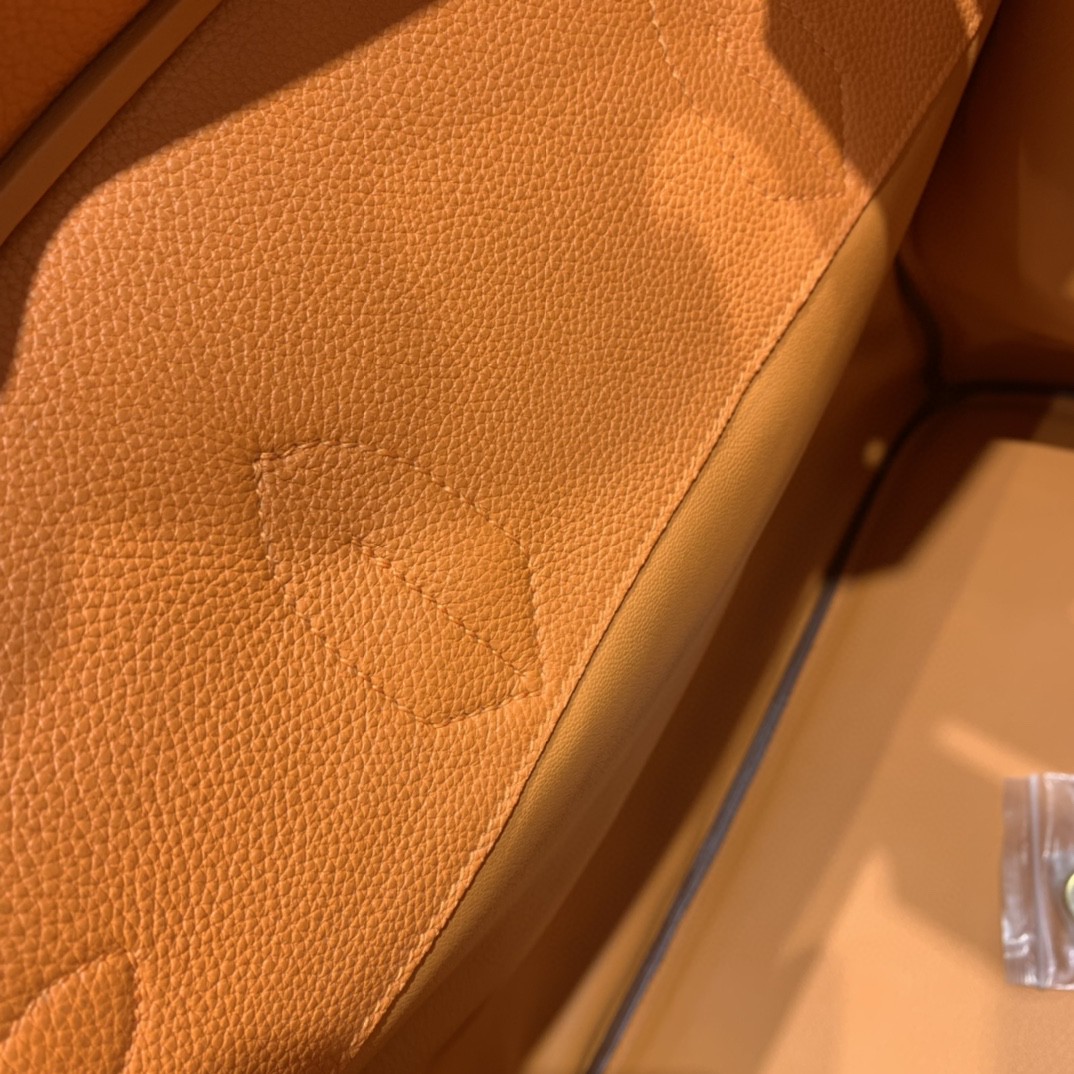 Hermès（爱马仕）Birkin 铂金包 HAC Togo 橙色 金扣 40cm