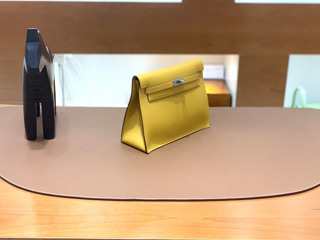 Hermès（爱马仕）Kelly danse 跳舞包 Ever color 琥珀黄 银扣 22cm