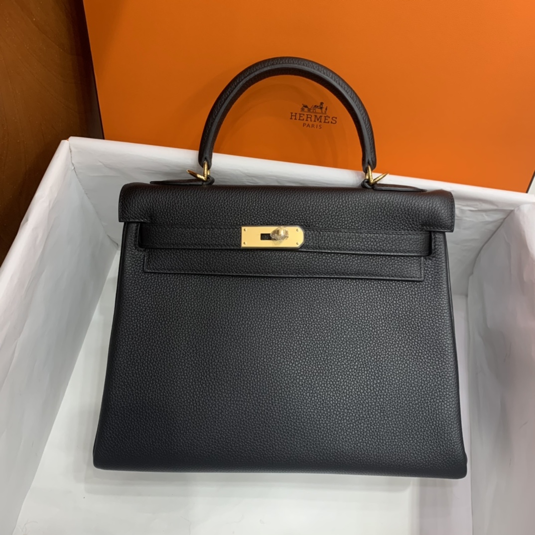 Hermès（爱马仕）Kelly 凯莉包 Togo 黑色 金扣 28cm