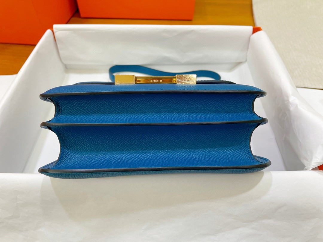 Hermès（爱马仕）Constance 康康 epsom 伊兹密尔蓝 金扣 19cm