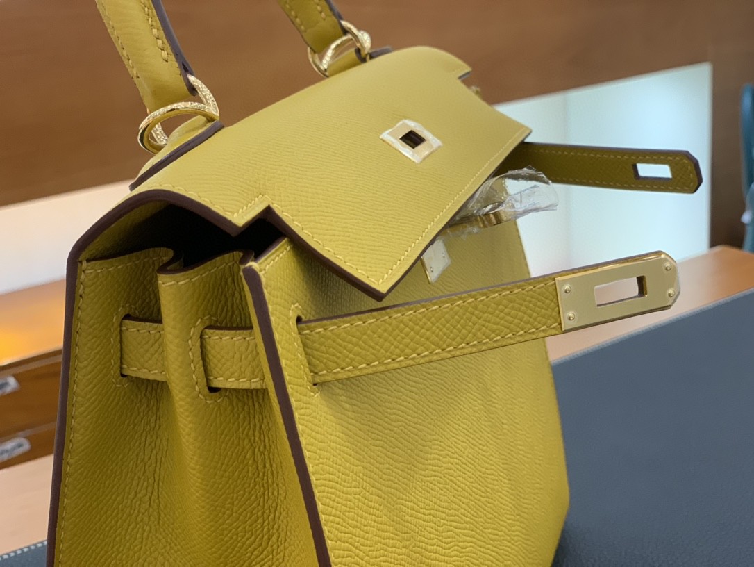 Hermès（爱马仕）Kelly 凯莉包 Epsom 9D 琥珀黄 金扣 25cm