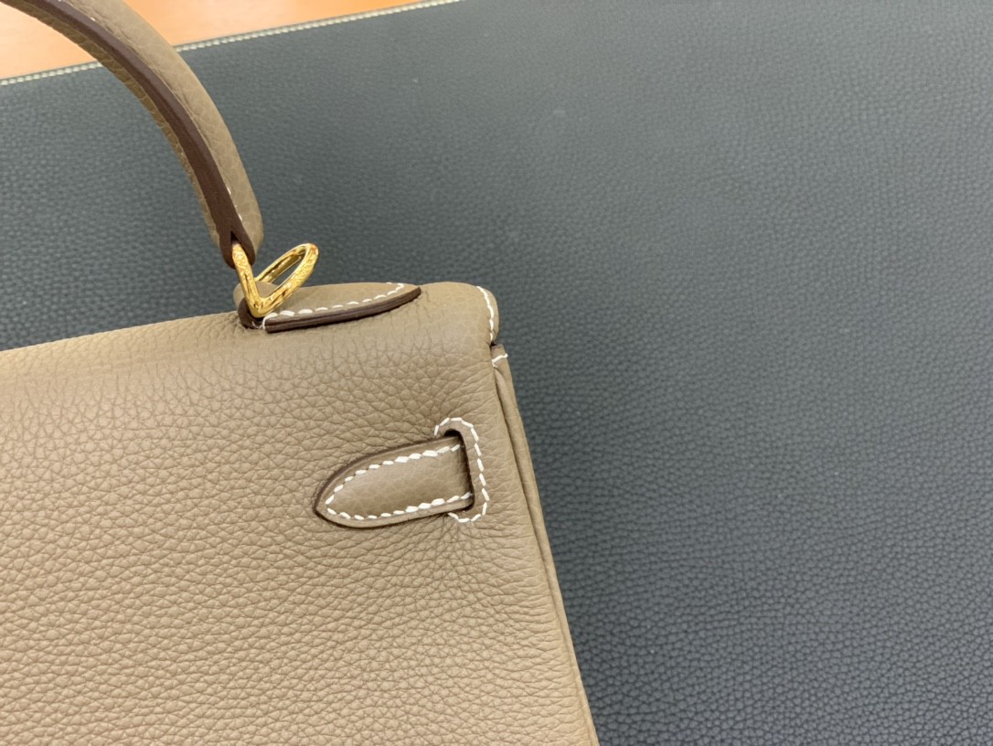 Hermès（爱马仕）Kelly 凯莉包 Togo 大象灰 金扣 25cm