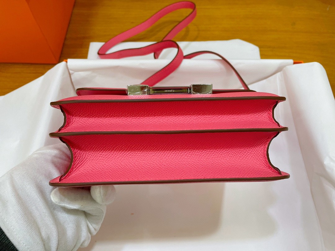 Hermès（爱马仕）Constance 康康 epsom 唇膏粉 银扣 19cm