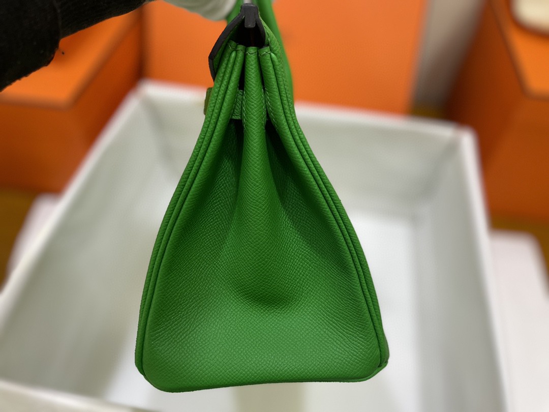 Hermès（爱马仕）Birkin 铂金包 Epsom 竹子绿 金扣 25cm