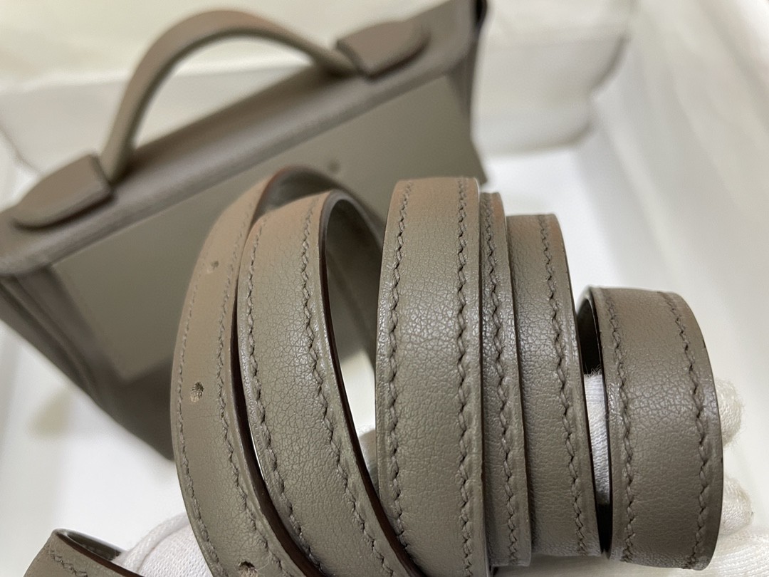 Hermès（爱马仕）mini kelly 2424 ever color 拼 swift 锡器灰 金扣 21cm