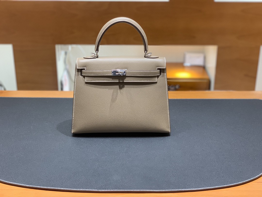Hermès（爱马仕）Kelly 凯莉包 Epsom 大象灰 银扣 25cm