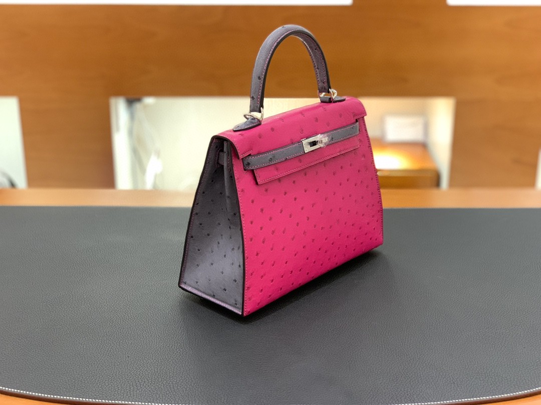 Hermès（爱马仕）Kelly 凯莉包 鸵鸟皮 桃红 拼 玛瑙灰 银扣 25cm