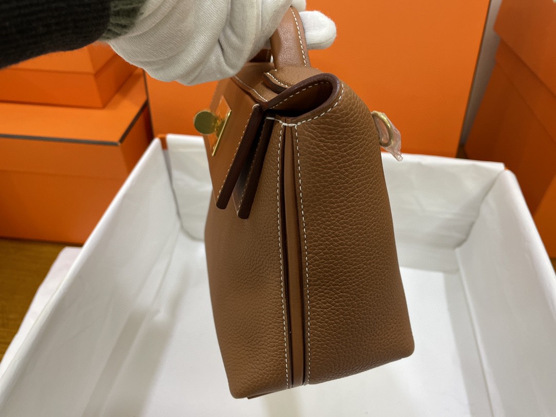Hermès（爱马仕）mini kelly 2424 ever color 拼 swift 金棕色 金扣 21cm