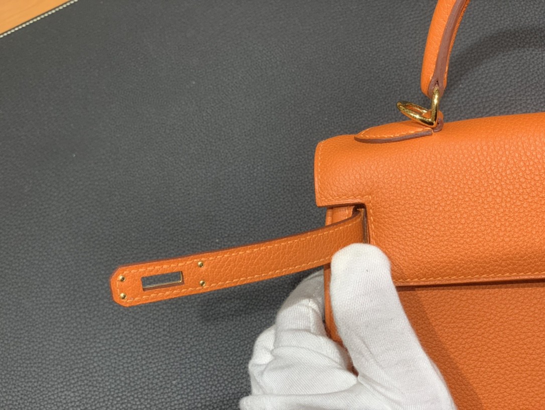 Hermès（爱马仕）Kelly 凯莉包 Togo 橙色 金扣 25cm