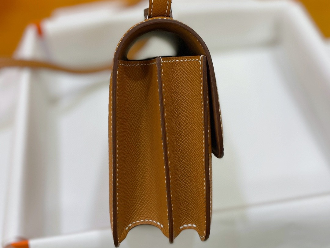 Hermès（爱马仕）Constance 康康 epsom 金棕色 银扣 19cm