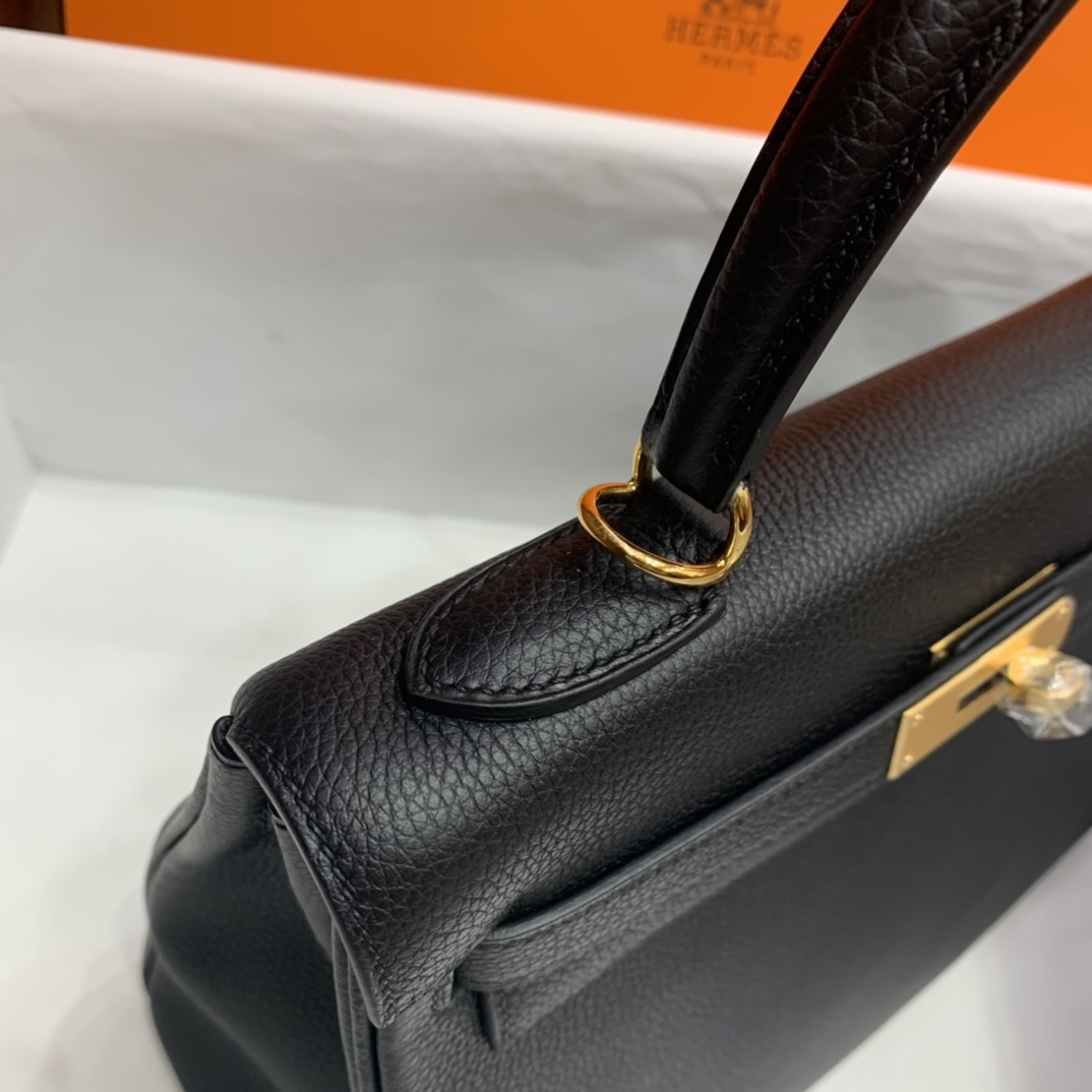 Hermès（爱马仕）Kelly 凯莉包 Togo 黑色 金扣 28cm