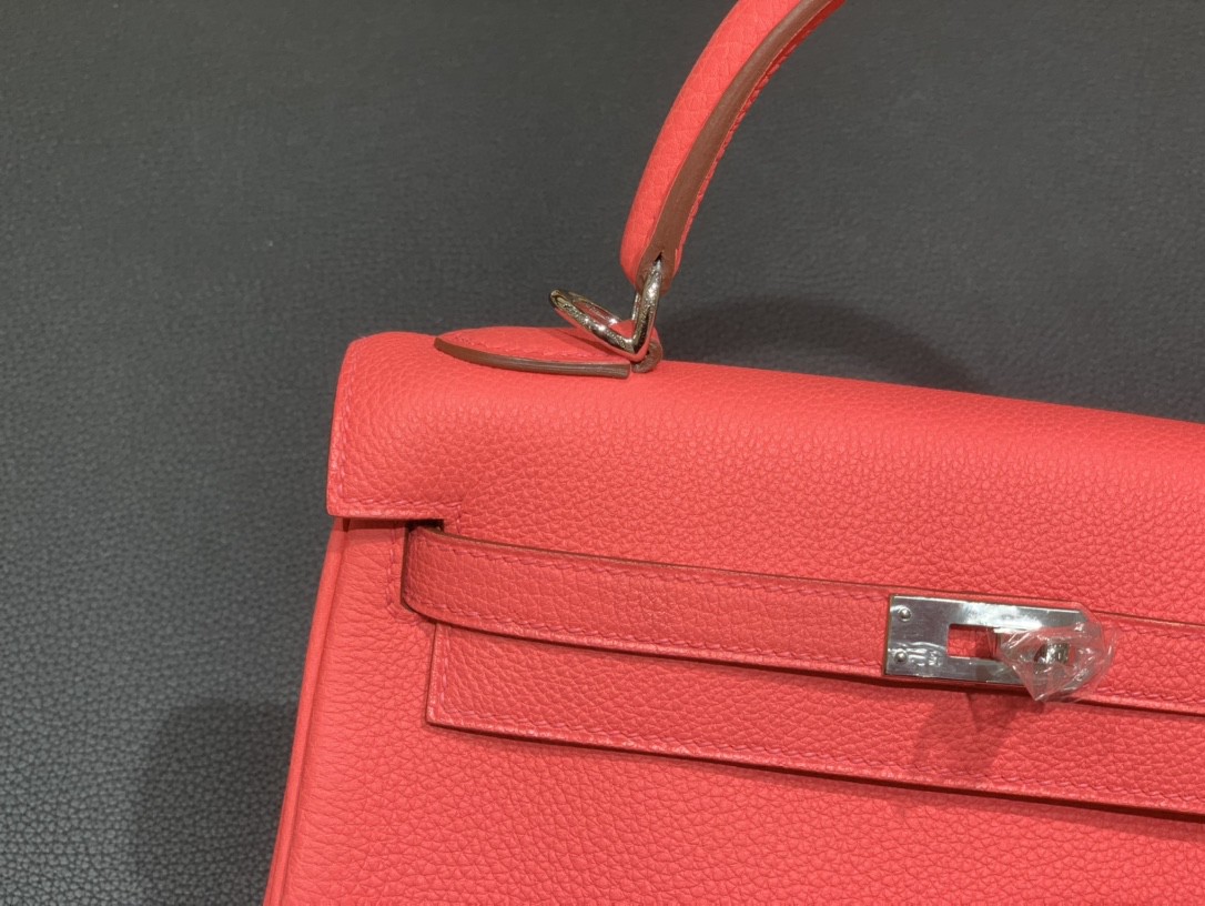 Hermès（爱马仕）Kelly 凯莉包 Togo 8W 唇膏粉 银扣 25cm