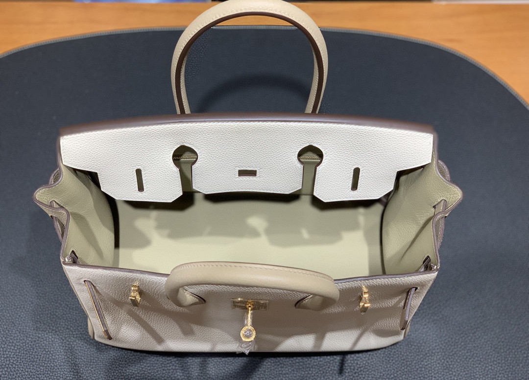 Hermès（爱马仕）Birkin 铂金包 Togo 奶昔白 拼 风衣灰 金扣 30cm