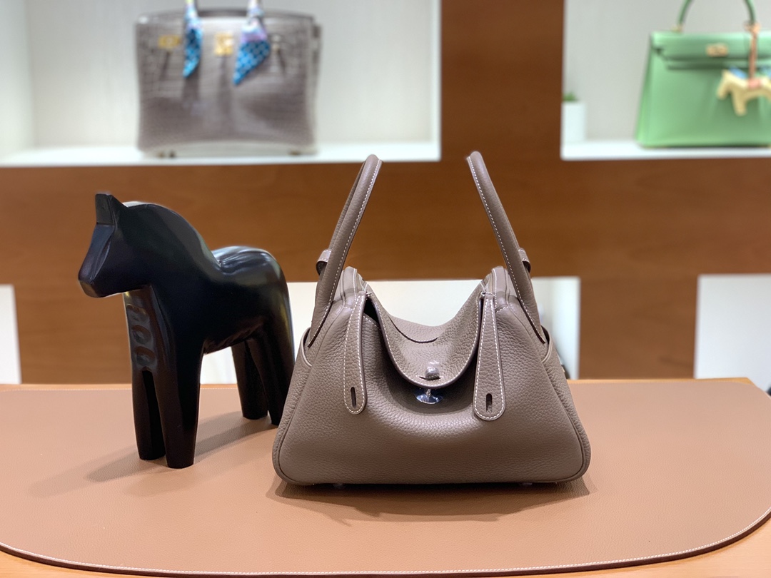 Hermès（爱马仕）Lindy 琳迪包 TC皮 大象灰 银扣 26cm
