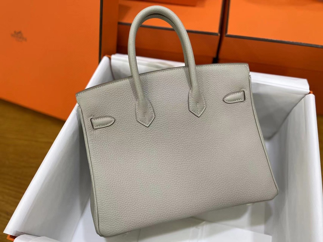 Hermès（爱马仕）Birkin 铂金包 Togo 珍珠灰 金扣 25cm
