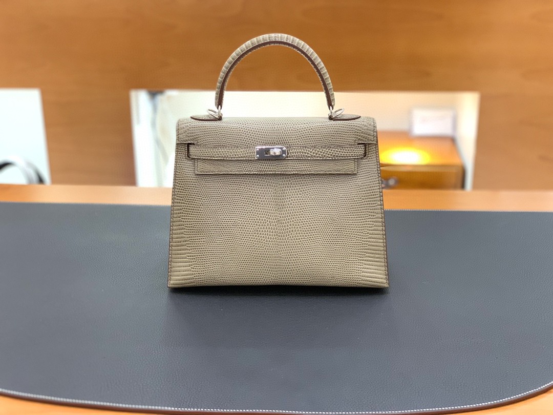 Hermès（爱马仕）Kelly 凯莉包 蜥蜴皮 青槟色 银扣 25cm