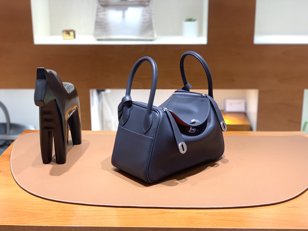 Hermès（爱马仕）Lindy 琳迪包 Swift 午夜蓝 拼 罂粟橘 银扣 26cm