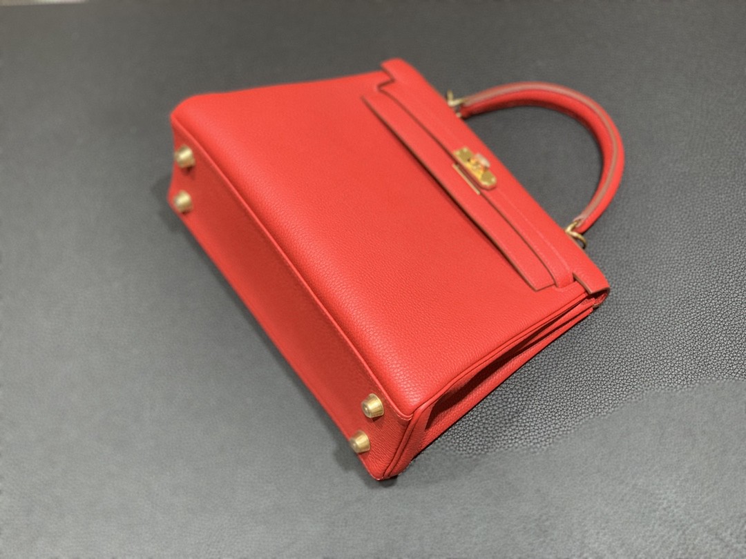 Hermès（爱马仕）Kelly 凯莉包 Togo 国旗红 金扣 25cm