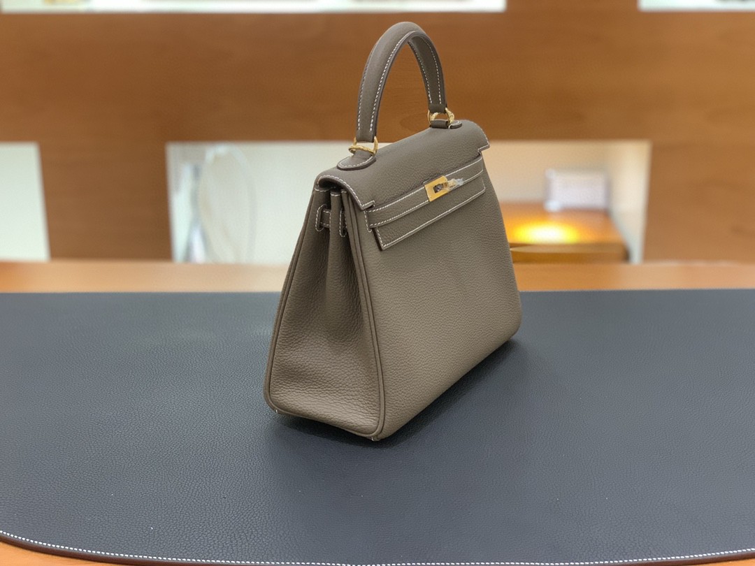 Hermès（爱马仕）Kelly 凯莉包 Togo 大象灰 金扣 25cm