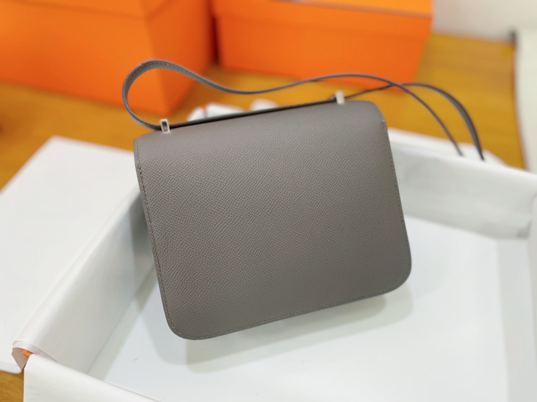 Hermès（爱马仕）Constance 康康 epsom 锡器灰 银扣 19cm