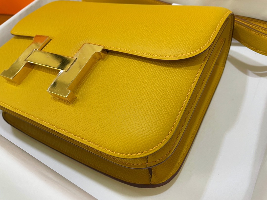 Hermès（爱马仕）Constance 康康 epsom 琥珀黄 金扣 23cm