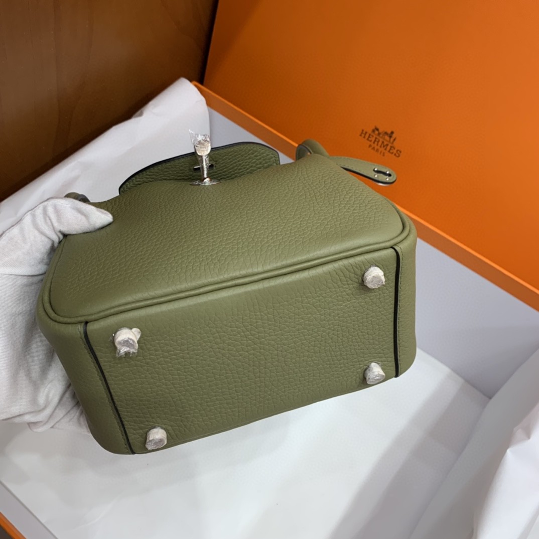 Hermès（爱马仕）mini Lindy 迷你琳迪包 TC皮 Q1 鼠尾草绿 银扣 20cm