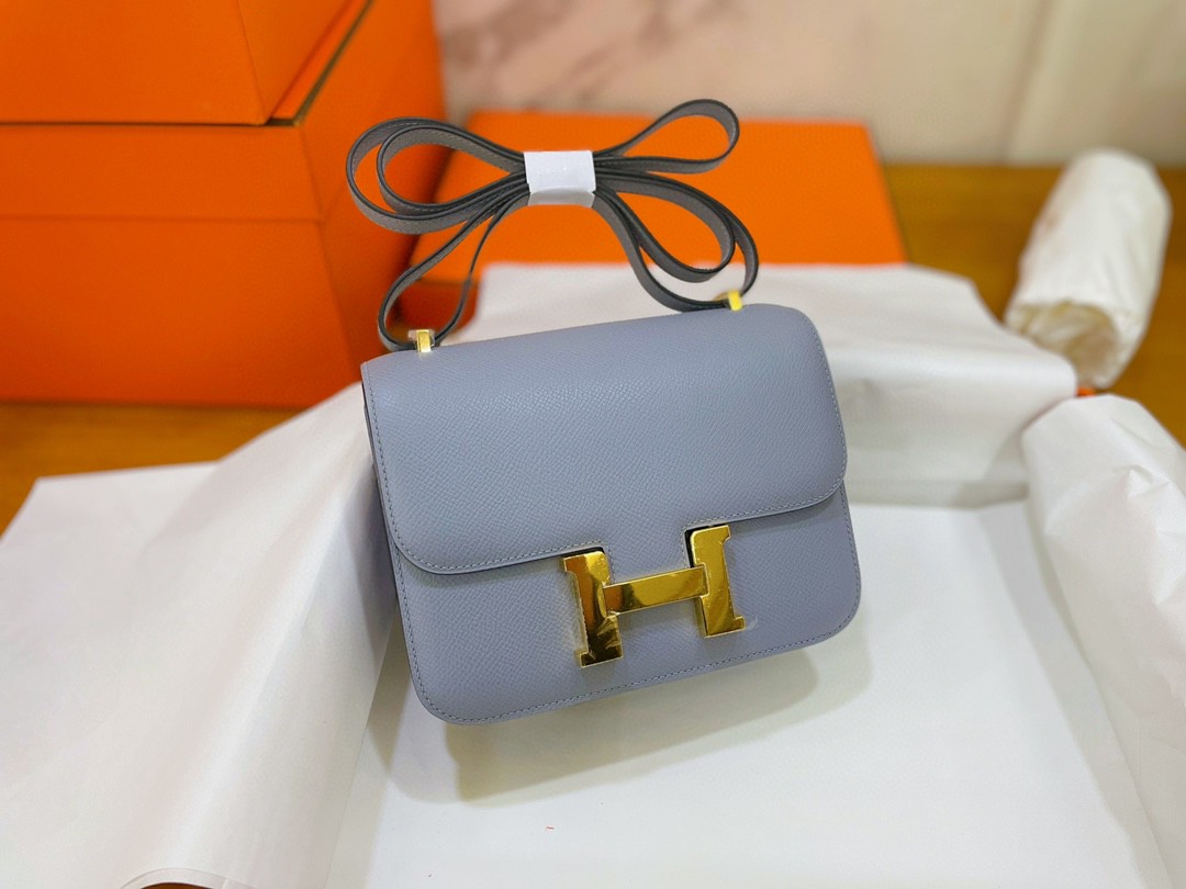 Hermès（爱马仕）Constance 康康 epsom 亚麻蓝 金扣 19cm