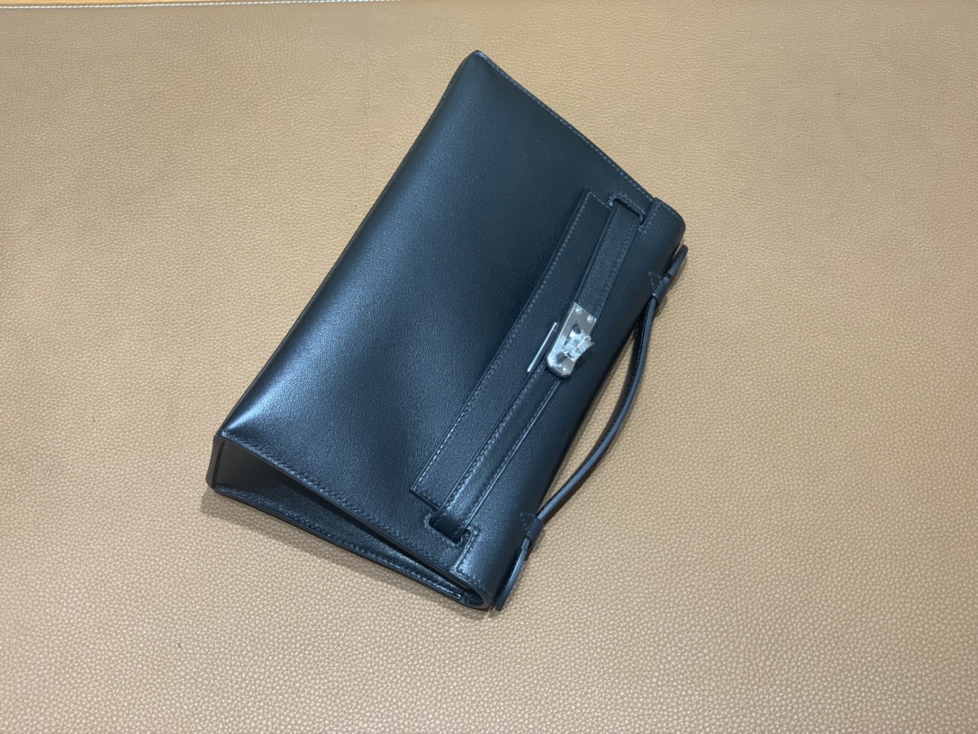 Hermès（爱马仕）miniKelly 迷你凯莉 Swift 黑色 银扣 22cm