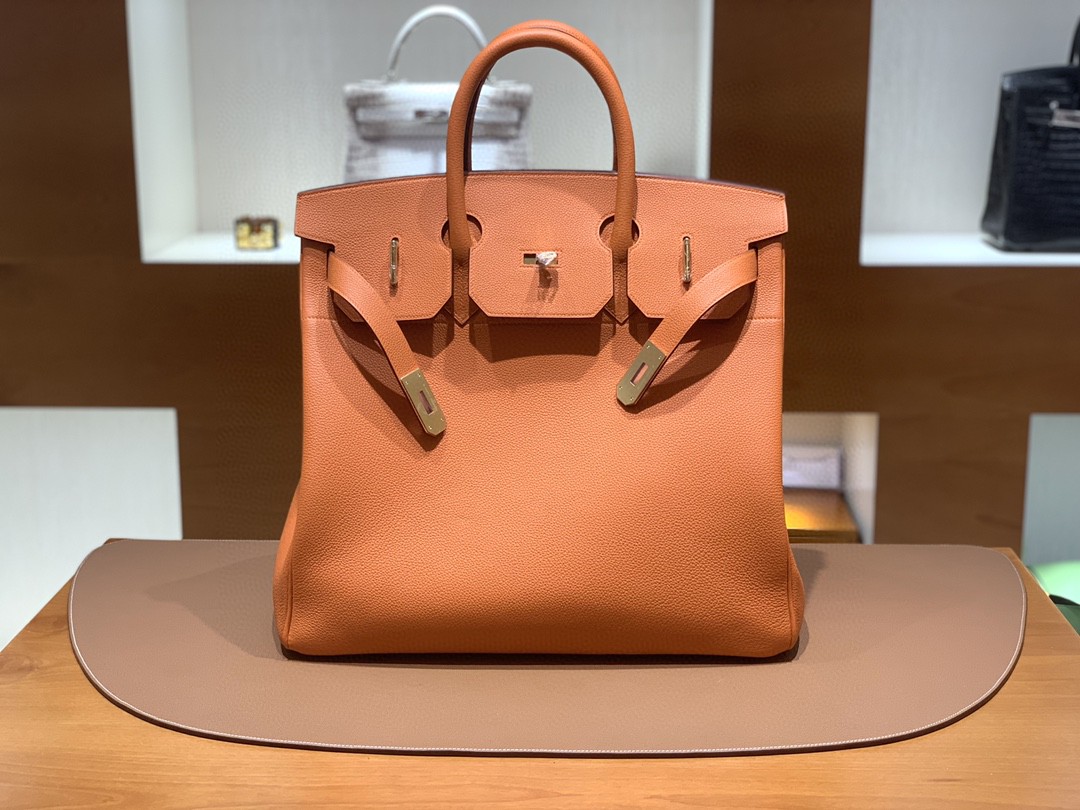 Hermès（爱马仕）Birkin 铂金包 HAC Togo 橙色 金扣 40cm