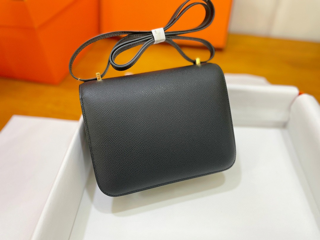 Hermès（爱马仕）Constance 康康 epsom 黑色 金扣 19cm
