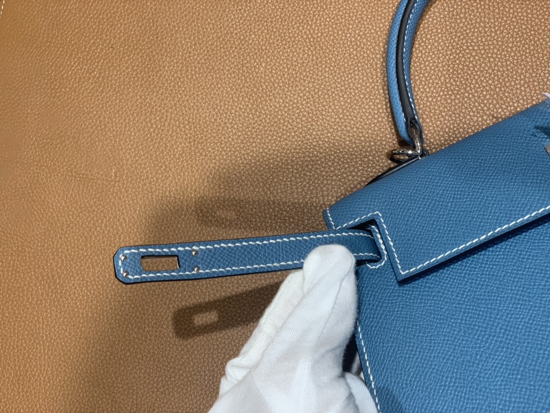 Hermès（爱马仕）Kelly 凯莉包 Epsom 牛仔蓝 银扣 25cm